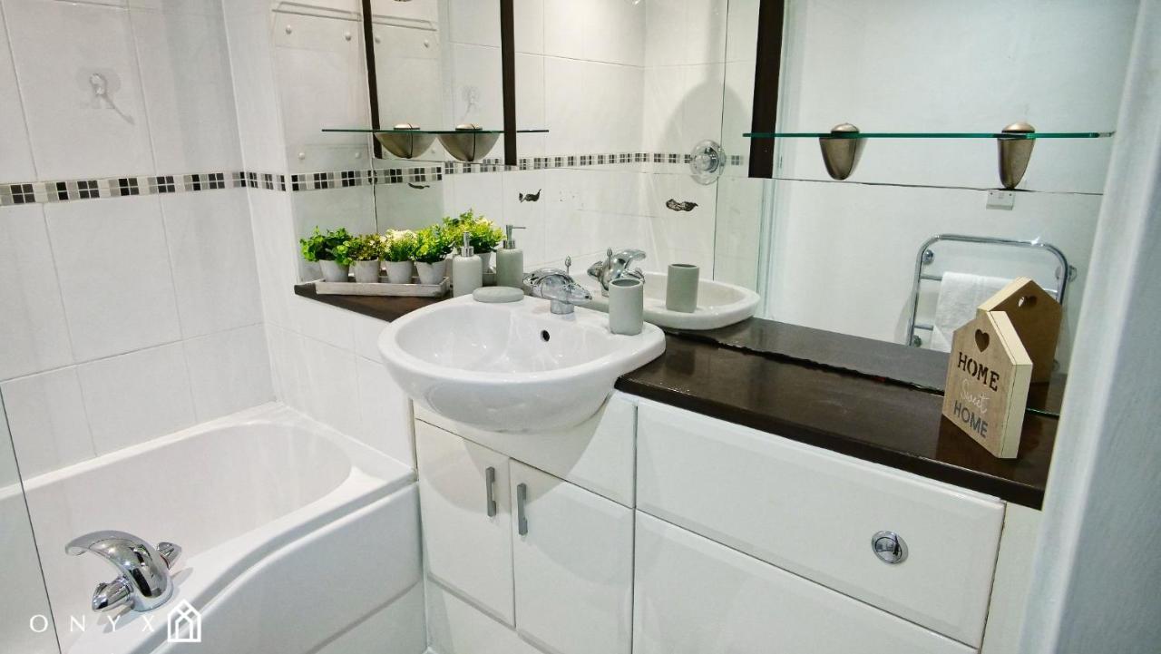 Onyx Bullring Stunning Large Spacious City Centre Apartment Μπέρμιγχαμ Εξωτερικό φωτογραφία